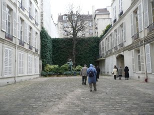 6b - 19 quai Bourbon, cour intérieur